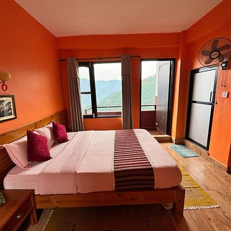 Siddhartha Garden Ayurveda Hotel Похара Екстериор снимка