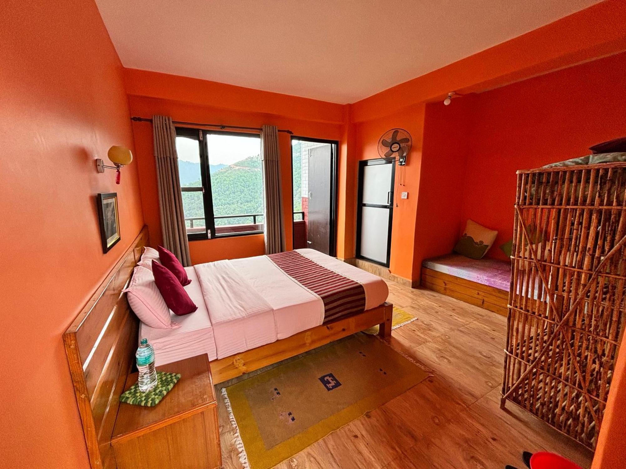 Siddhartha Garden Ayurveda Hotel Похара Екстериор снимка